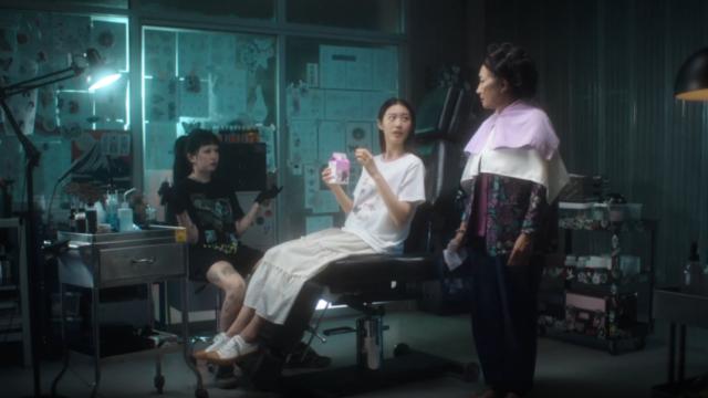 明治牛奶在泰国投放的恶搞广告，太太太好笑了